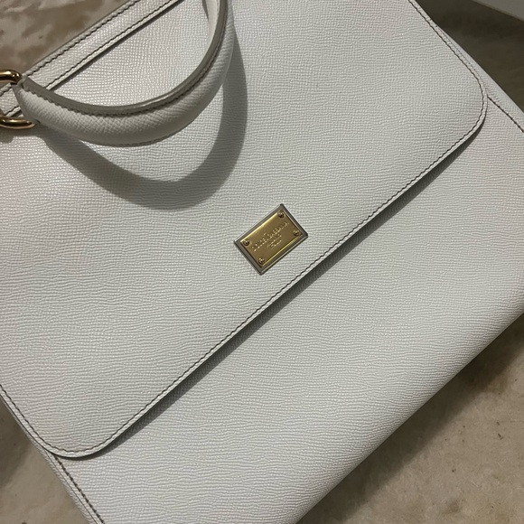 Authentic Dolce and Gabbana purse - Picture 2 of 3